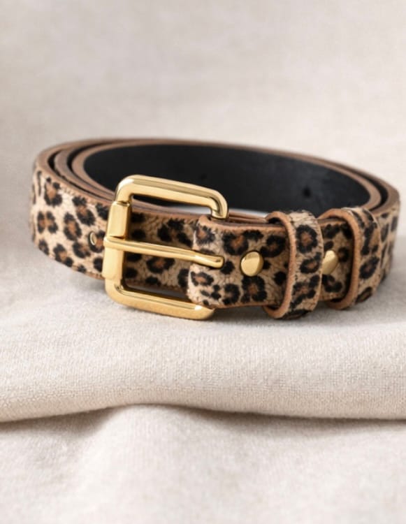 Cintura animalier con fibbia dorata