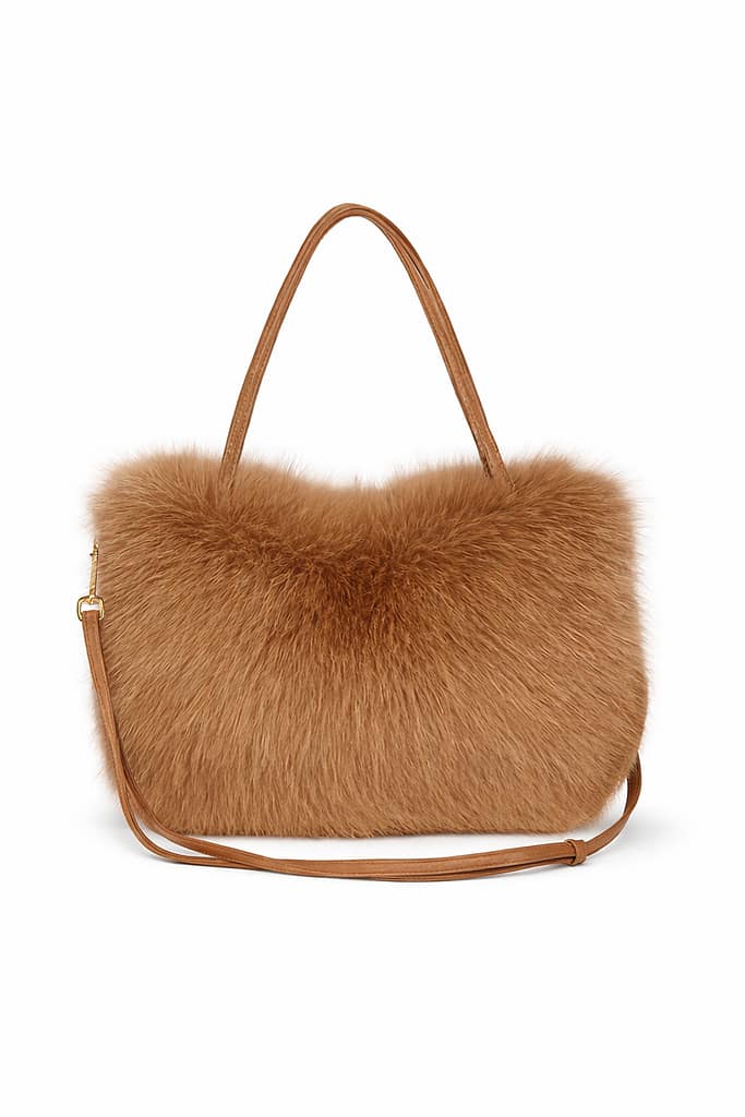 Borsa Morbida in Eco-Pelliccia con Tracolla – Accessorio Elegante e Versatile
